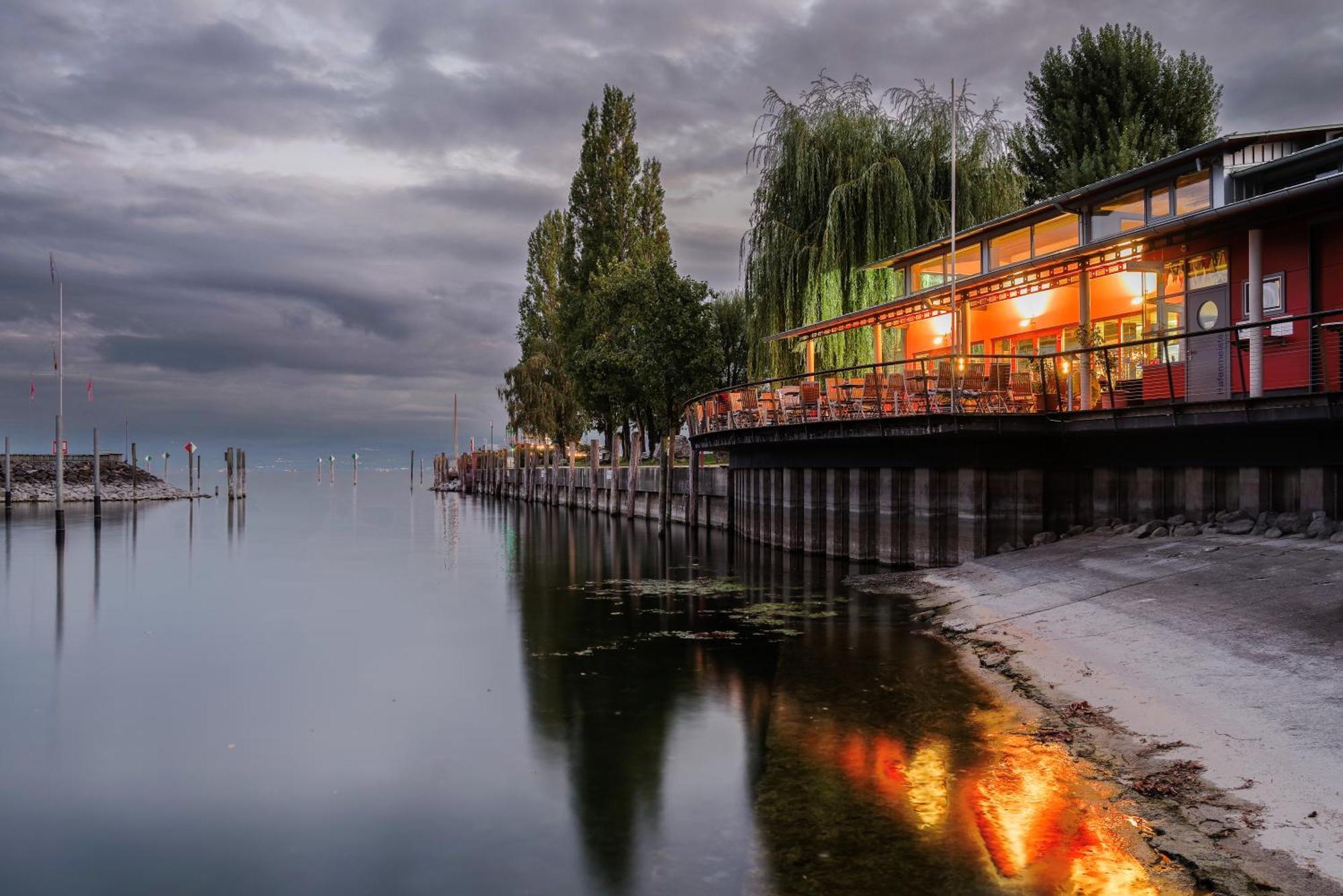 Auszeit Vom Alltag- Schoene, Moderne Wohnung Am See Immenstaad am Bodensee Exterior photo